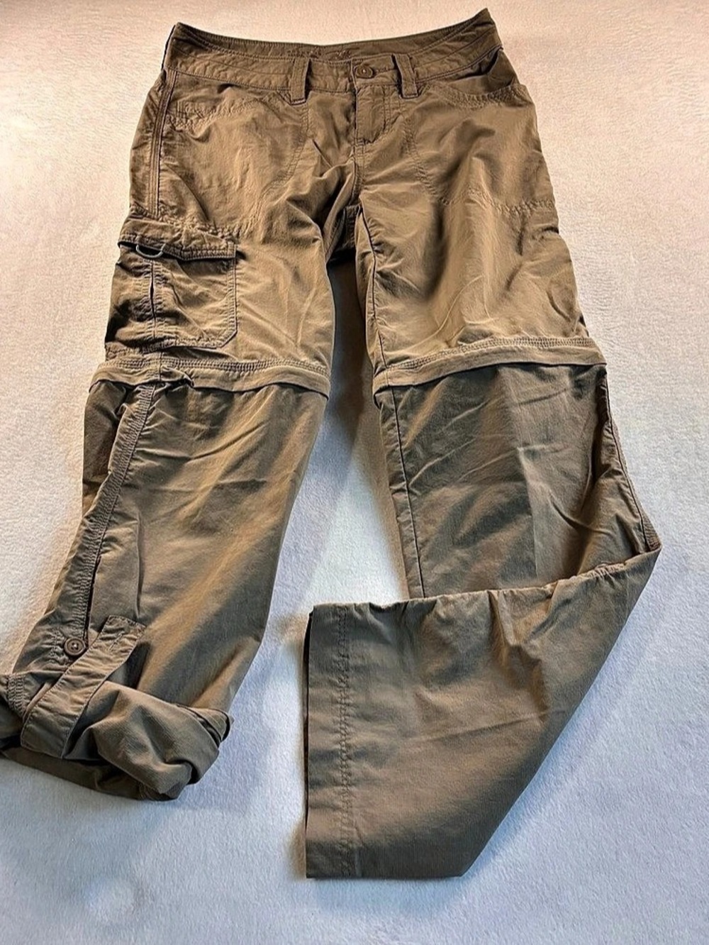 Mountain Hardware Convertible Cargo Pants khaki Size 2